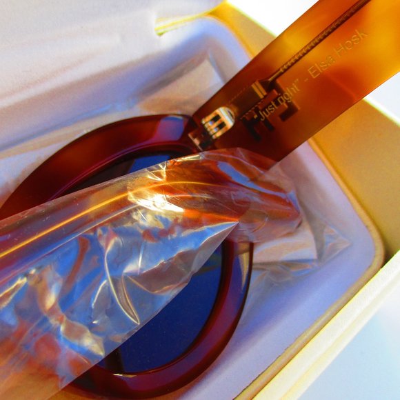 CHIMI "JUST RIGHT" TORTOISE SHELL CATEYE SUNGLASSES - Picture 5 of 7